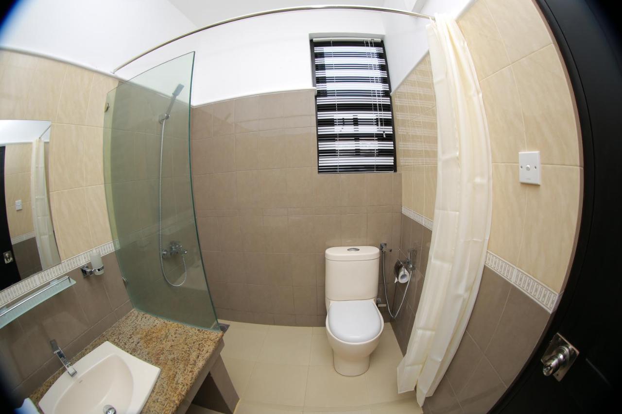 3R Resort Negombo Exterior foto